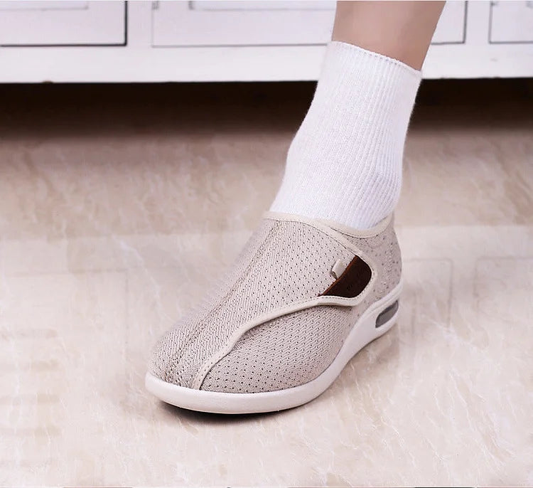 Plus Size Diabetic Shoes for Swollen Feet