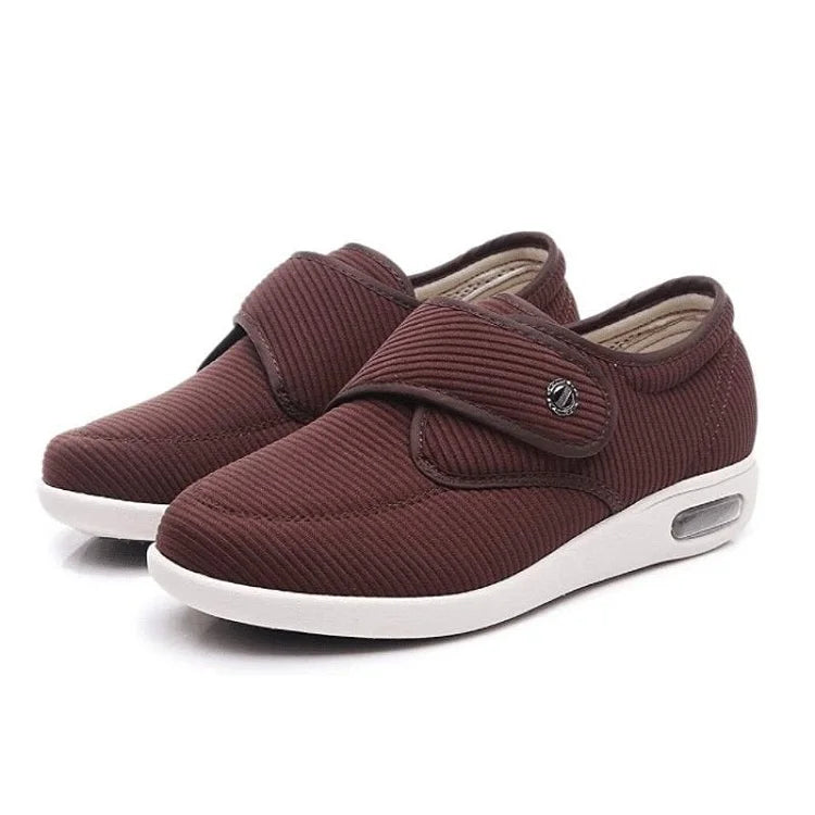 Plus Size Wide Shoes for Swollen Feet